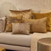 Claudi sierkussen Nyal dark gold
