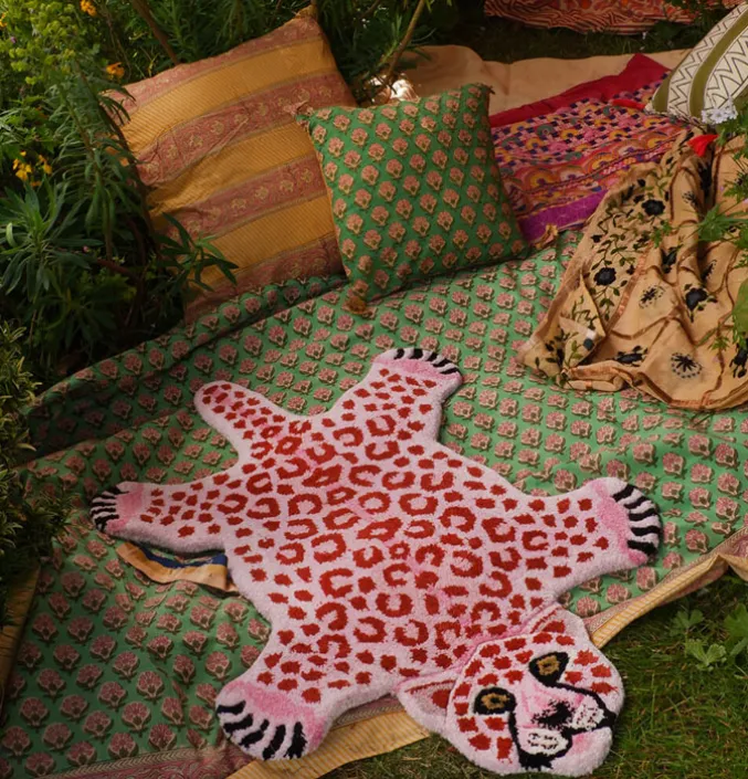 Doing Goods vloerkleed Pinky Leopard