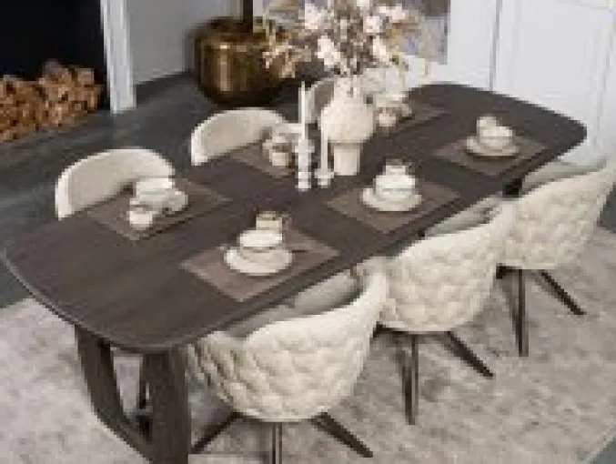 Eettafel Bordeaux O-poot hout