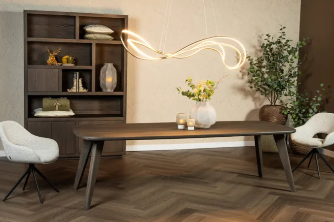 Eettafel Bordeaux Taps toelopend