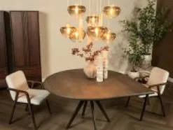 Eettafel Lyon