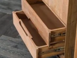 Kast Clara bruin
