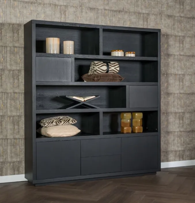 Kast Hermani hout