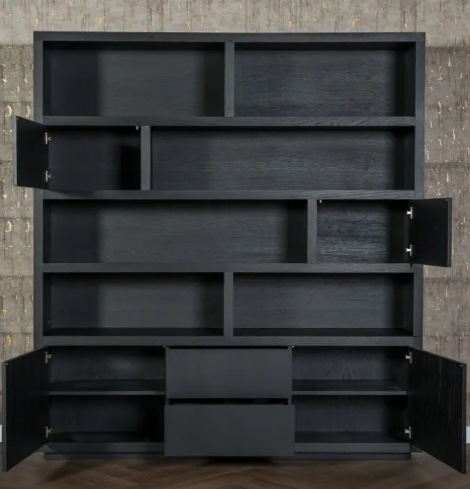Kast Hermani hout