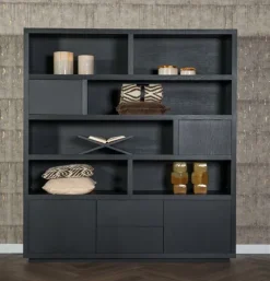 Kast Hermani hout