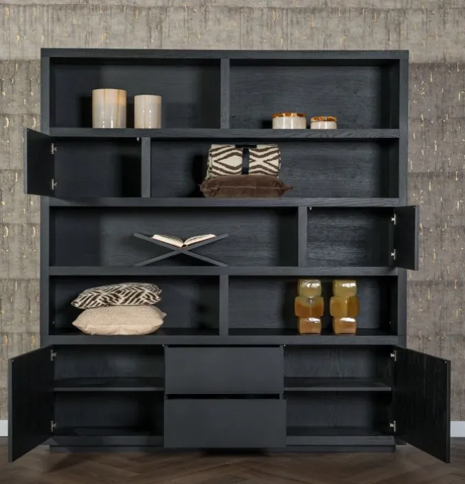 Kast Hermani hout